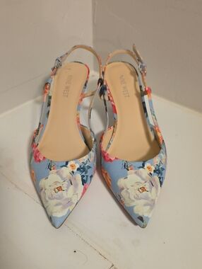 Nine West Blue Floral Pointed Slingback Flats